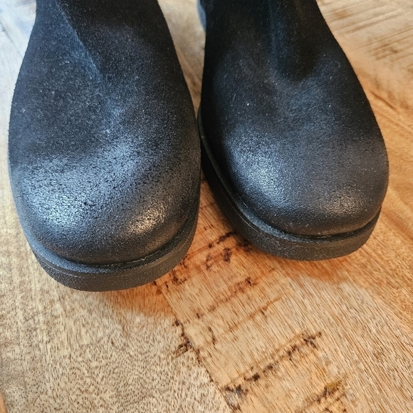 UGG Josefene Suede Bootie Black Size 8.5 - Picture 5 of 10